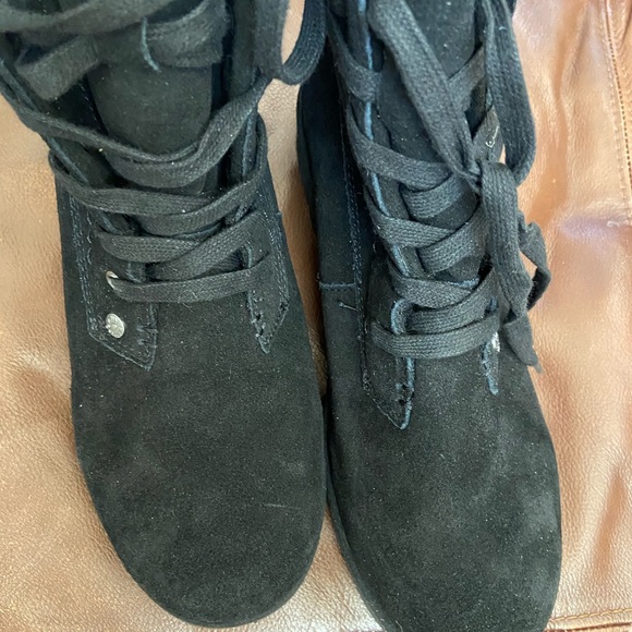 Bearpaw Krista boots brand new - Picture 5 of 6